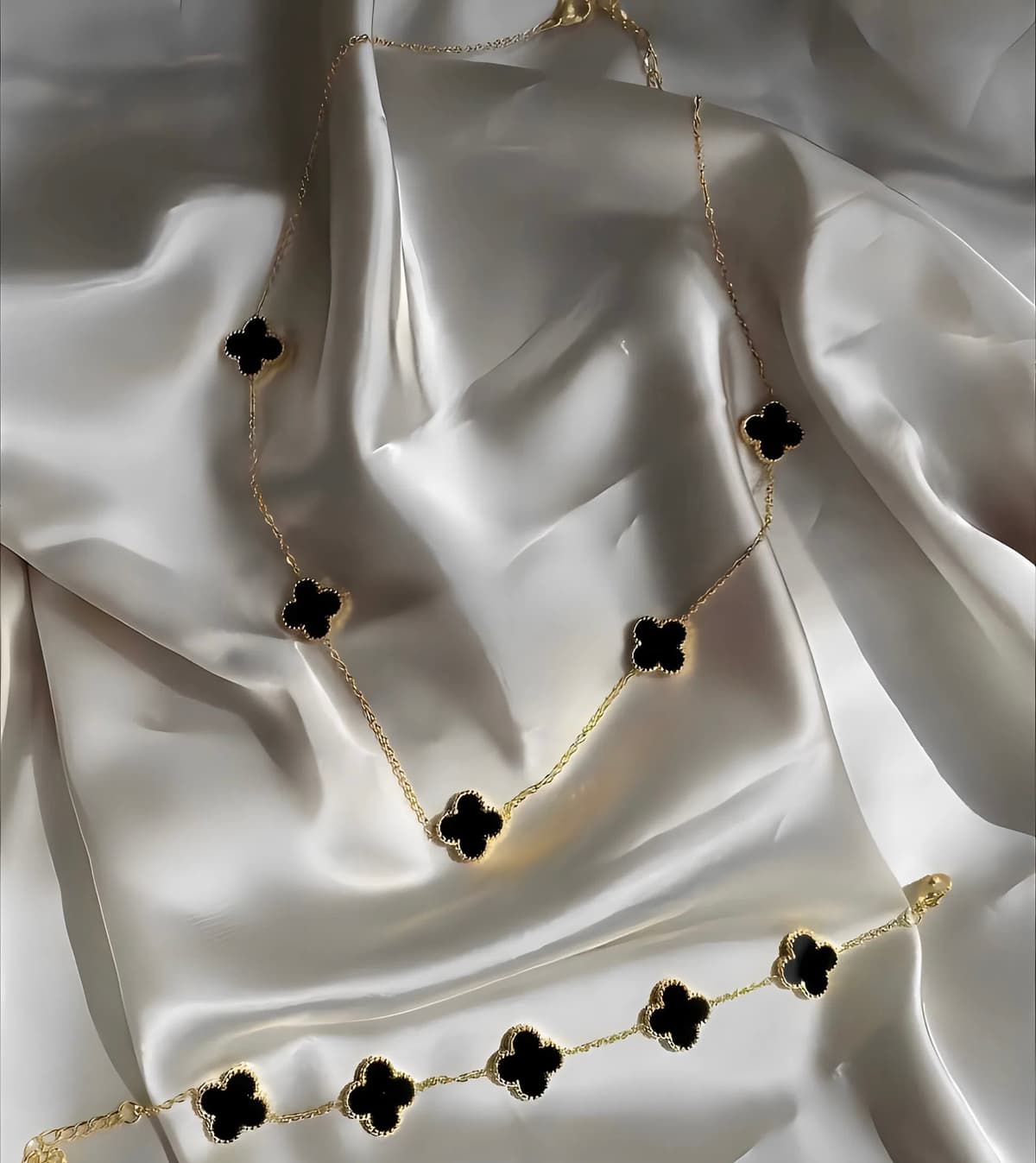 Van Cleef Black Set  - Image 3